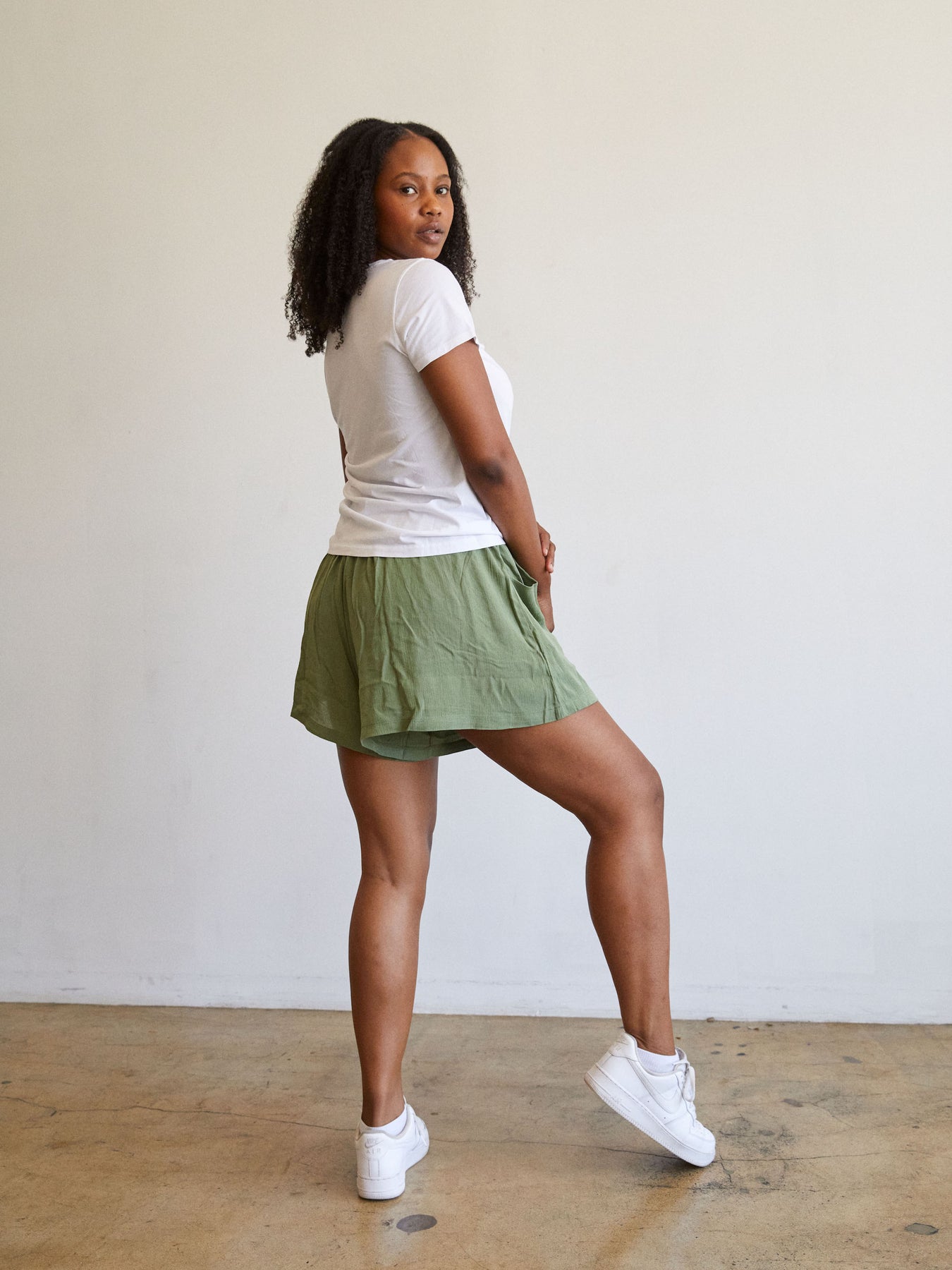 The Easy Short in Forest Green